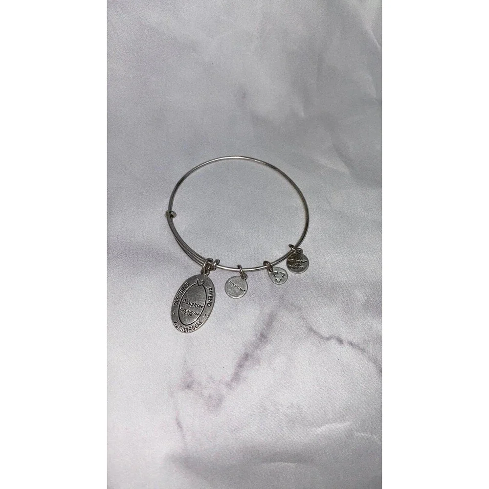 Alex and Ani daughter 2016
